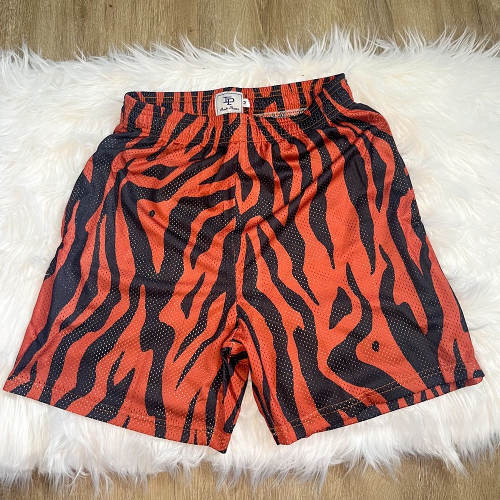 Tiger print Mesh Shorts
